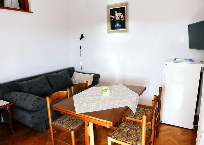 Apartments Zdjelar Апартаменты Пореч
