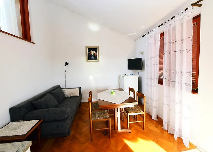 Апартаменты Apartments Zdjelar