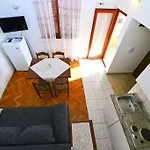 Zdjelar Apartament Poreč