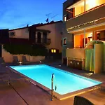 Zdjelar Apartament *