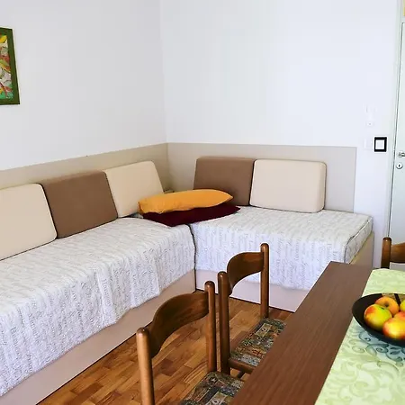 Zdjelar * Poreč