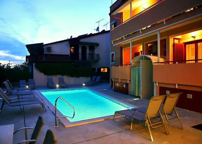 Zdjelar ポレッチ